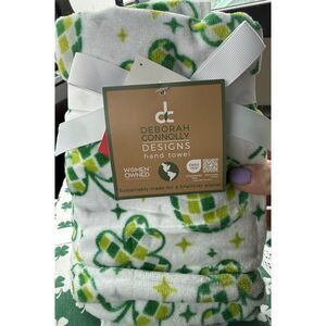 DEBORAH CONNOLLY Set of 2 KITCHEN TOWELS - DISCO SHAMROCKS ST. PATRICKS DAY NWT